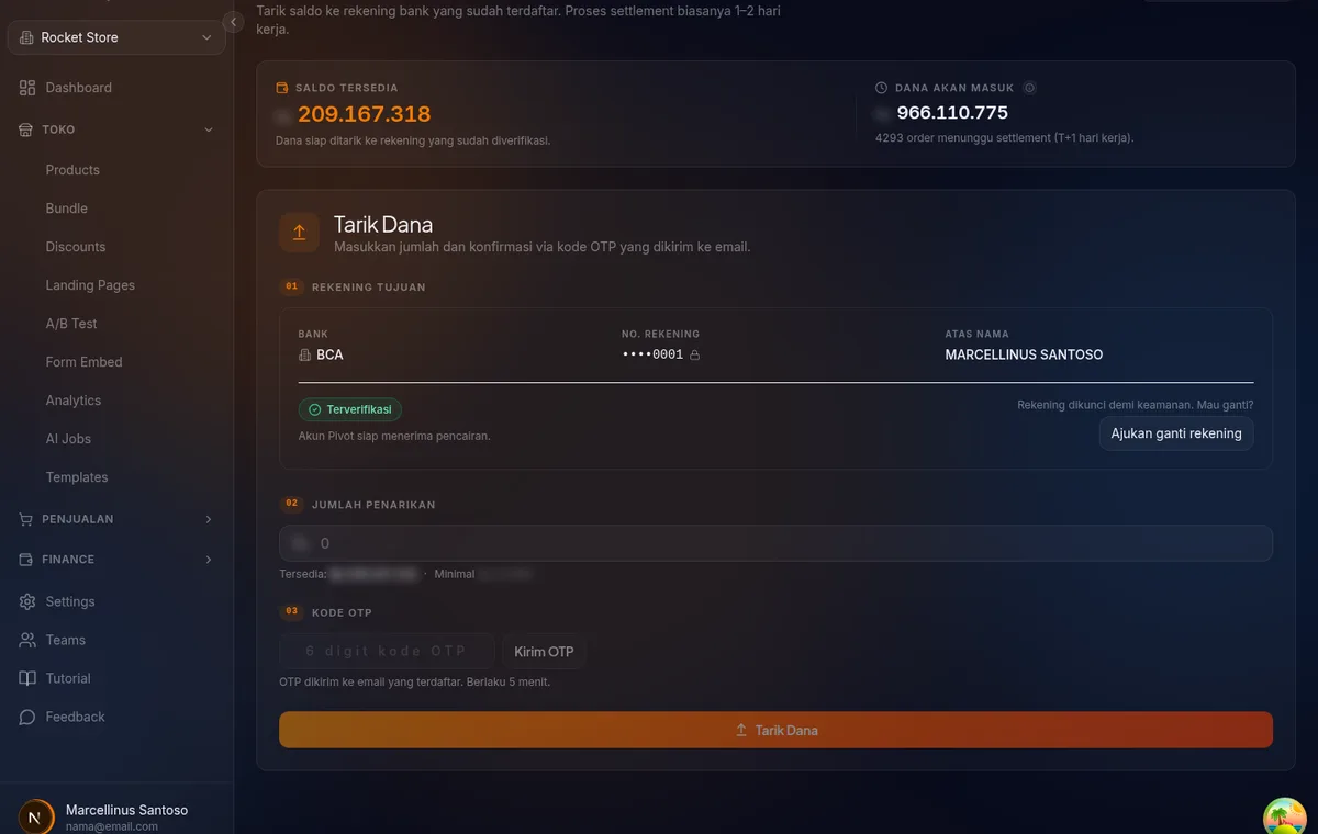 /finance/withdraw — card Rekening Tujuan dengan badge status, dan kondisi "Form penarikan terkunci" saat rekening belum lolos verifikasi